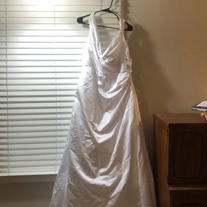 David’s Bridal style 9T9861